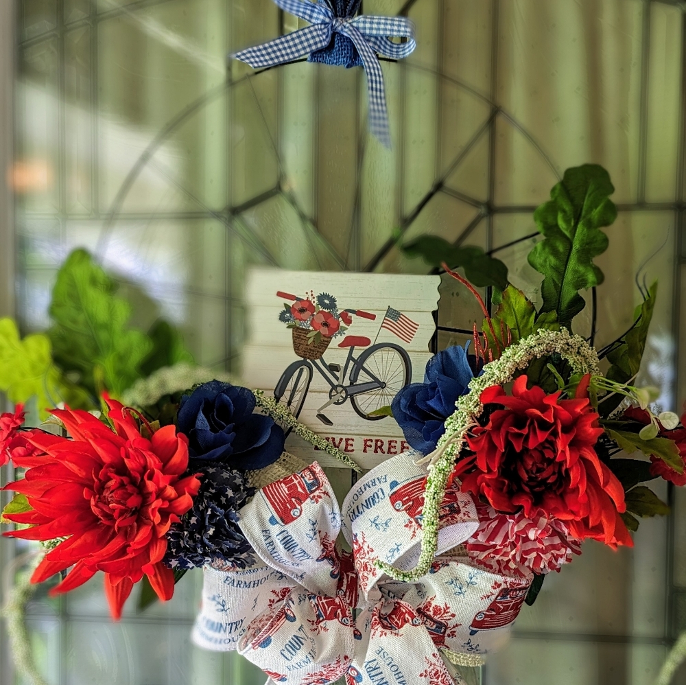"Live Free" wheel wreath - Picture 11 of 15